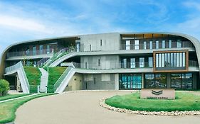 Yanmar Sunset Marina Clubhouse&Hotel